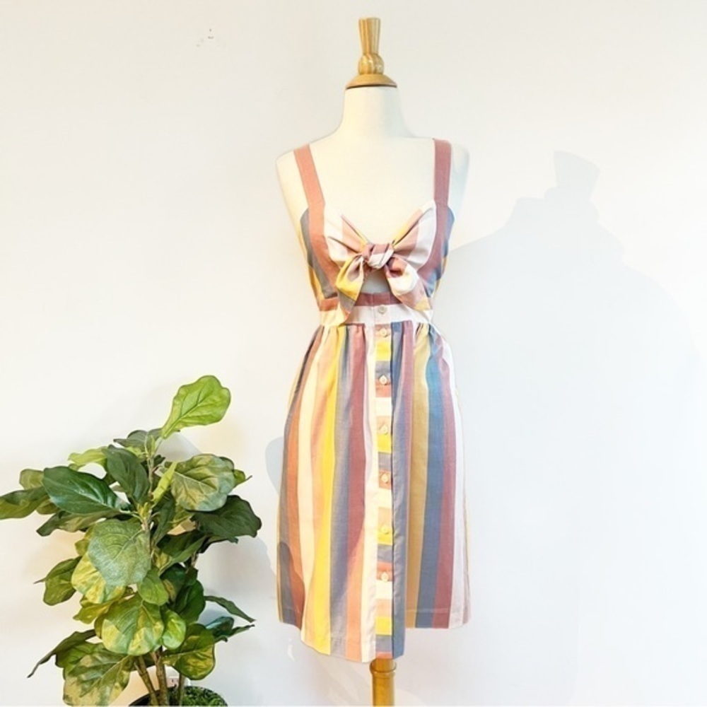 Madewell tie front cutout sherbet stripe dress. - Picture 5 of 9
